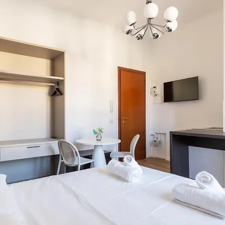 Moon Cozy Milan
